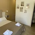 Mary's B&B 파르겔리아