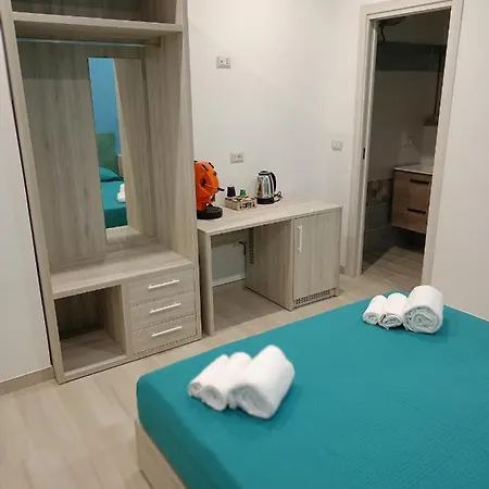 Mary's Bed & Breakfast 4*